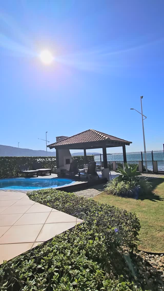 POV: você finalmente achou a pousada perfeita em Bombinhas 🤍
Conforto, localização incrível e aquele clima que faz você não querer ir embora 🌊✨
Agora é só escolher a data e aproveitar.
Reserve agora e garanta sua estadia na Kia Ora 🌿