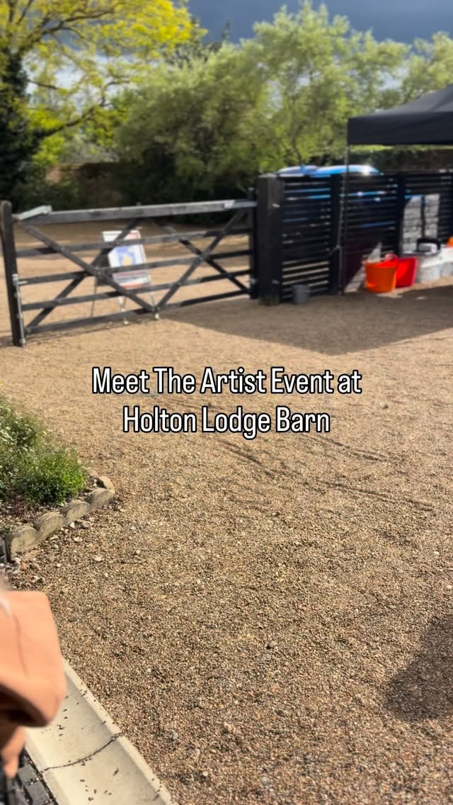 Meet The Artist Event at @holton_lodge_barn for the @suffolkopenstudios Spring Art Exhibition
It was a little out of my comfort zone but I’m so pleased I attended. The exhibition was so beautiful, and it was so so lovely to see some friendly faces, especially @spinnakerglass , @andriaprimeart and @yellowhammersteel who made me feel as ease chatting to me!
The exhibition is running until 25th May if you would like to go for a browse.
💛
#suffolkopenstudios #gemmacrame #suffolkmacrameartist #suffolkartexhibition #suffolkartists