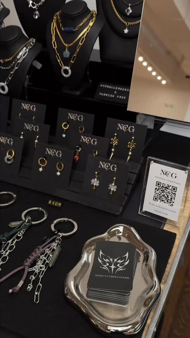 Renegade NYC and Makers Manifest Recap mini vlog✨
Last weekend was one of NCG’s busiest weekends yet but we made it through 😤 It was great meeting so many of you and seeing so many wares find their forever homes!
May market schedule and our long awaited sparkle rings to come to our online shop very soon (for real this time LOL)
———————————————-
craft market vlog, nyc markets, handmade crystal and gemstone jewelry