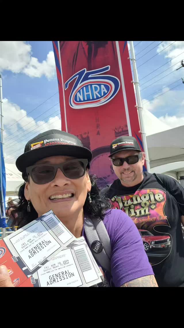 Friday fun with my DantheMan!
Pomona track for the NHRA drag racing qualifications โค๏ธโ๐ฅ๐โค๏ธโ๐ฅ๐
Love the fantastic female drivers ๐
Always dreamt of driving, like Speed Racer, when I was a kid. It's great to see women empowered to be everything they want to be ๐๐๐
#dragracing
#fastandfurious
#girlpower
#competitiveness
#NHRA