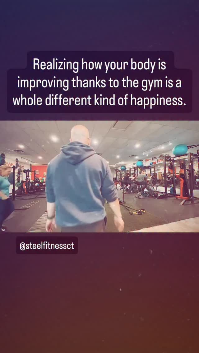 That feeling doesnāt come from hype š®
Or workouts that leave you questioning your life choices šµāš«
It comes from doing the right thingsā¦š§
consistentlyā¦
with a planā¦
and coaches who actually notice when your knee, shoulder, or back goes
āhey⦠maybe not today.ā And go right to plan B.
Most people over 40 donāt quit because theyāre lazy.
They quit because their body starts feeling like a sketchy roommate šļø
The 6-Week Momentum Program is built to fix that.
āļø Smart strength training
āļø Movements scaled to YOU (no hero reps š¦øāāļø)
āļø Small groups (no chaos, no ego lifting)
āļø Real accountability
āļø Progress you can actually feel ā not just hope for š¤
Not about chasing soreness.
Not about crawling to your car afterward šš
Itās about rebuilding confidence and momentum that sticks.
š DM āMOMENTUMā
Letās get you moving like your bodyās finally on your team again. š