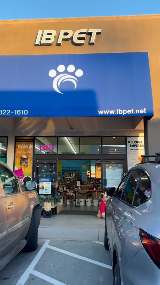 Started in Imperial Beach in May 2009 🐾
17 years this May.
5 stores. 50 employees. Thousands of healthy pets.
Locally owned and focused on quality nutrition so pets can live long, healthy lives 💛
Thank you for supporting IB Pet! #ibpet