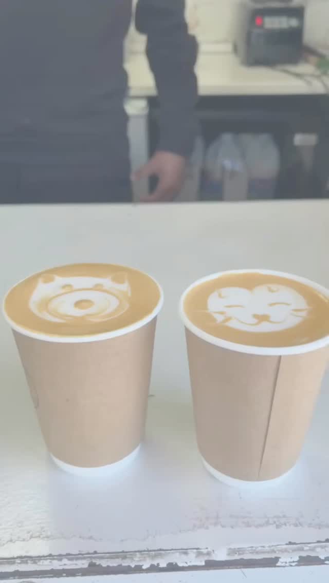 Some bts of a shoot with an exciting new client @4thcoffeerevolution 📸
#contentcreation #creativeagency #digitalmarketing #xinommarketing #digitalstrategy