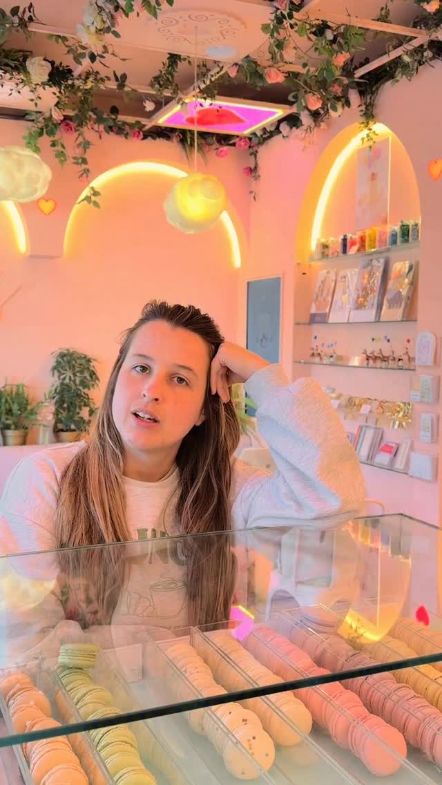 it's non stop
#letthemseecake #charityshopsue #fitbit