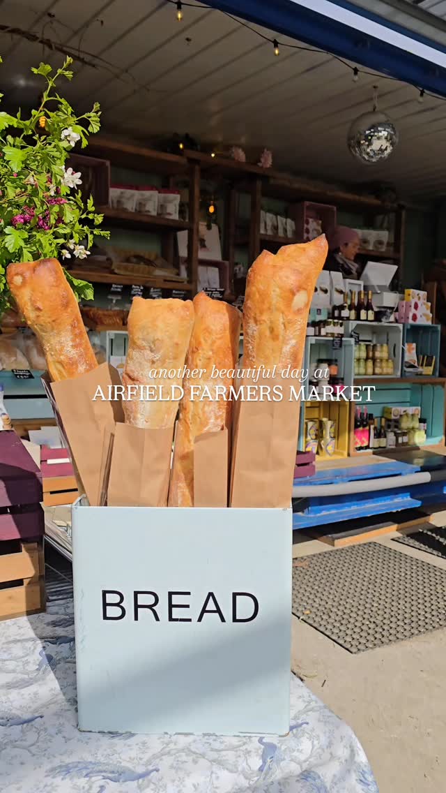 And tomorrow is looking set to be just as nice! βοΈ βοΈ βοΈ
Join us from 9.30 - 2.30
#farmersmarket