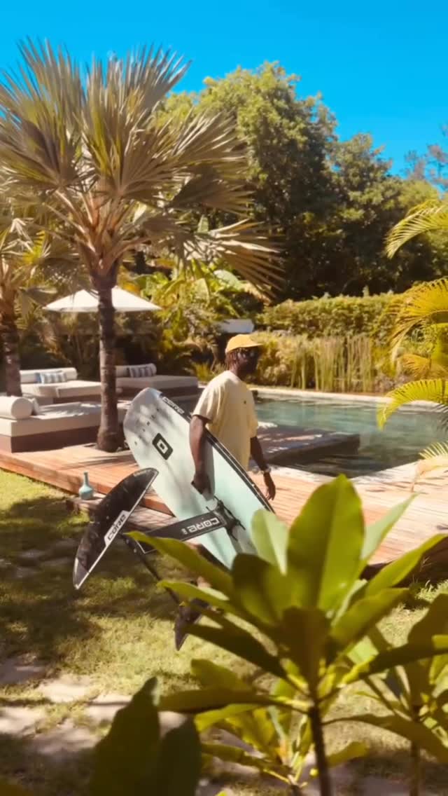 Wind check? 🌬️✔️
One of the best kite spots in Mauritius 🪁🌊
Welcome to Anse La Raie 🌴
Just 2 min away from The Good Life
#KiteSurfMauritius #AnseLaRaie #IslandLife #TheGoodLife #Mauritius