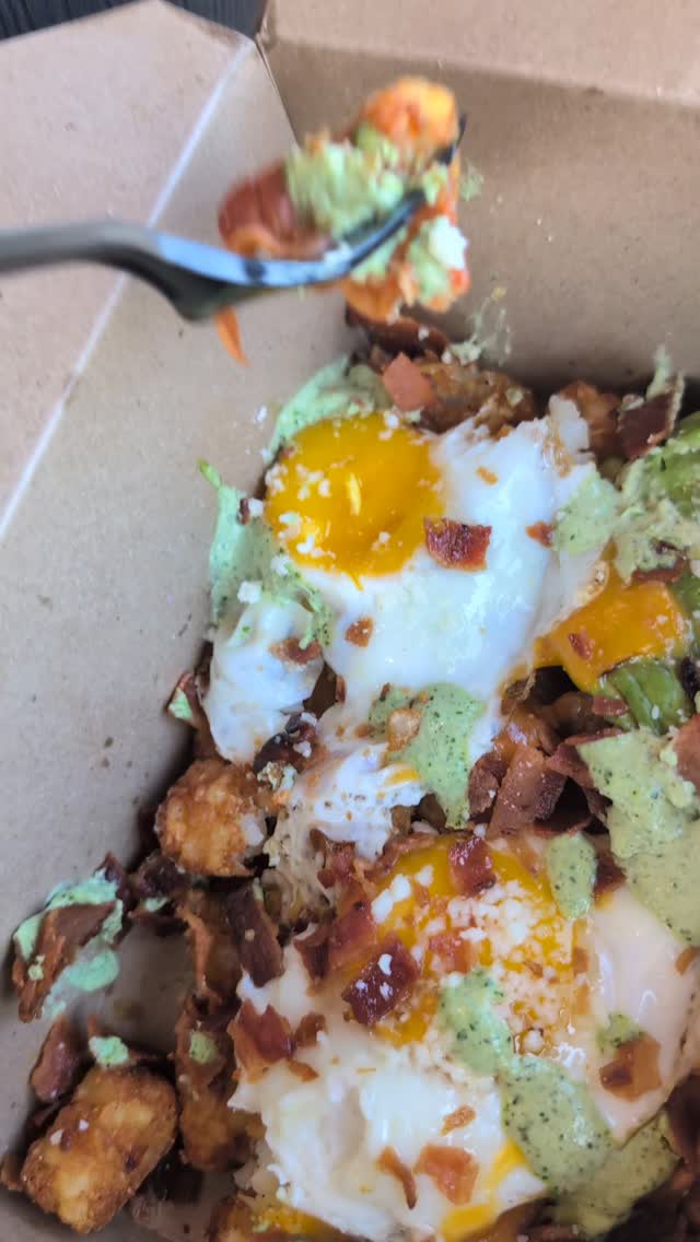Next on the menu... Loaded breakfast tots 🍳
Come get yours! 5607 San Vicente