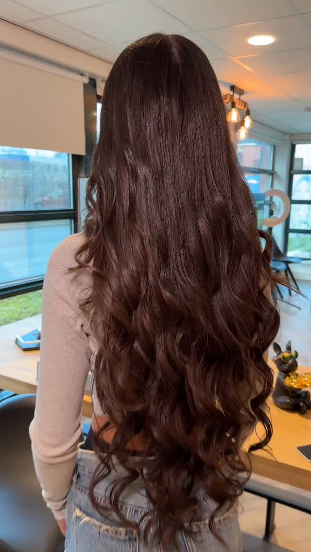 Check this!! 3 banen, 70cm, 210gram. Oh baby!!
#hairextensions #hairdream #envyhair #zoetermeer
