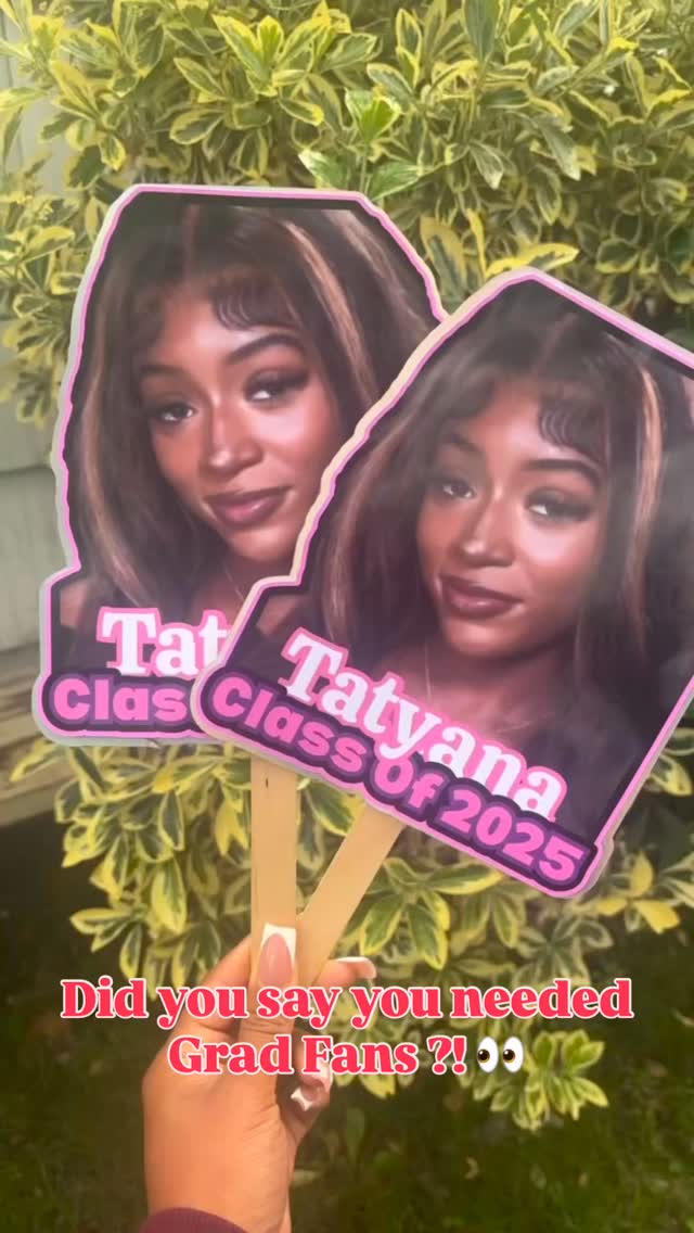 Making these custom fans for families has honestly been so special because y’all really be showing OUT for your grads ❤️
The baby pictures, the school photos, the proud mom moments 😭✨
These fans definitely understood the assignment for grad season! Can’t wait to share this years 2️⃣6️⃣
#Grad #CustomApparel #CustomTshirts #ClassOf2026 #SeniorYear