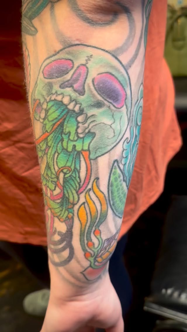 Mostly healed sleeve topped with a #nightcourtvibes sky. Until the other arm Blady. #phillyseafoodqueen #phillytattoo