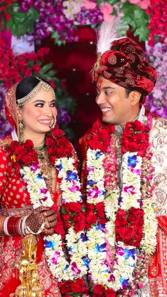 Happy 5th Anniversary to the best Husband, the Best Father and My favourite Person @abhiroop_aggarwal ❤️
Love you to the moon and back ❤️❤️❤️