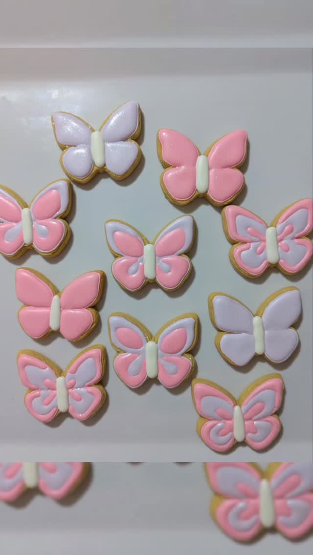 Butterflies, unicorns, and birthday magic all wrapped into one sweet set 🦋🦄💖
These cookies were made for the ultimate whimsical 5th birthday celebration — full of pastel dreams, sparkles, and sugary fun 🍪
Safe to say this party was sprinkled with a little extra magic ✨