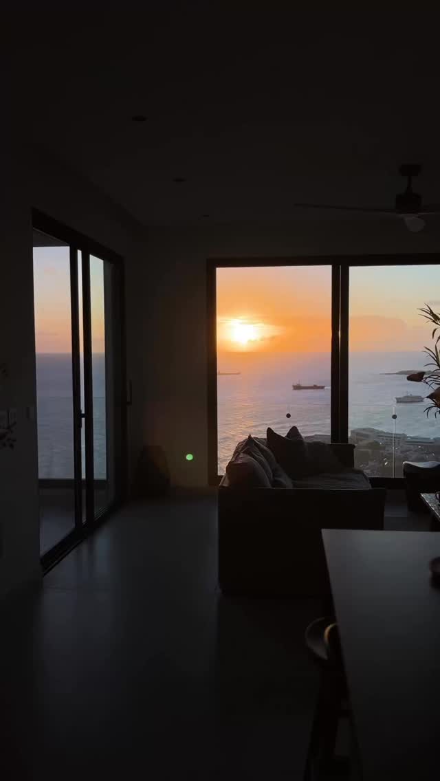 Designer vibes without the designer price 🤍
Comment « LINK » to get the details
These Amazon home finds instantly made my space feel more elevated, cozy, and aesthetic.
Affordable pieces that look high-end my favorite kind of upgrade.
#amazonfinds #homedecor #amazonhome #cozyhome #amazonhomefinds