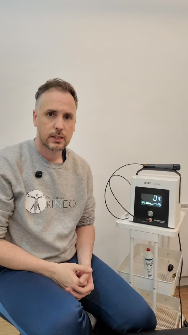 Un nuevo dispositivo de ondas de choque radiales en Kineo Benidorm. Con esta tecnología podremos abordar de manera semi invasiva tejidos como tendones ligamentos y músculos para estimular la regeneración y la maduración de estos acortando tiempos de recuperación y mejorando la calidad de los tejidos.