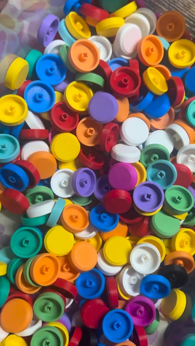 Restocked on the good clickers.