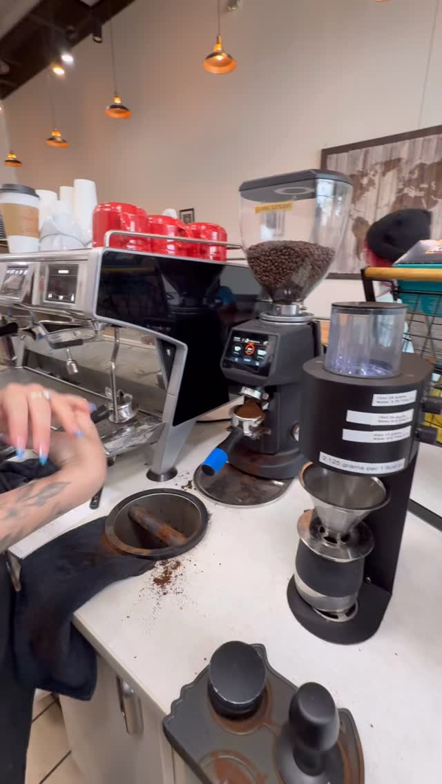 Behind the scenes…making a Shift Drink
Come to ❤️Dulcedo Coffee❤️, join us, visit our shop, and Like and Follow our page. Closed on Sundays 😉.
.
Follow @dulcedocoffee
.
#dulcedocoffee #coffee #coffeeshop #coffeehouse #behindthescenes