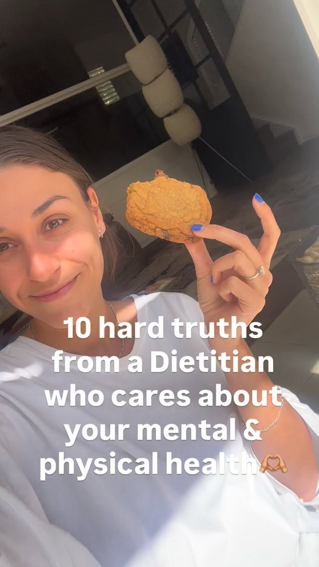 1. Your body isn’t addicted to sugar — you’re just hungry
2. Most people who think they “eat too much” are actually under-eating earlier in the day
3. Cutting carbs usually just means you’re cutting your energy, mood, and ability to focus
4. If your diet requires you to ignore hunger, it’s probably not sustainable
5. Your metabolism didn’t break overnight — but chronic dieting & restriction can slow it down
6. Fat loss doesn’t require cutting out bread, pasta, or fruit
7. Most “bloating” people blame on carbs is actually from irregular eating or under eating
8. Protein is important, but turning every snack into a protein version of something it shouldn’t be isn’t necessary
9. If you feel out of control around certain foods, restriction is often part of the problem
10. Food shouldn’t take up thaaat much space in your brain
❤️🩹❤️🩹
#dietitian #nutritiontips #dietssuck