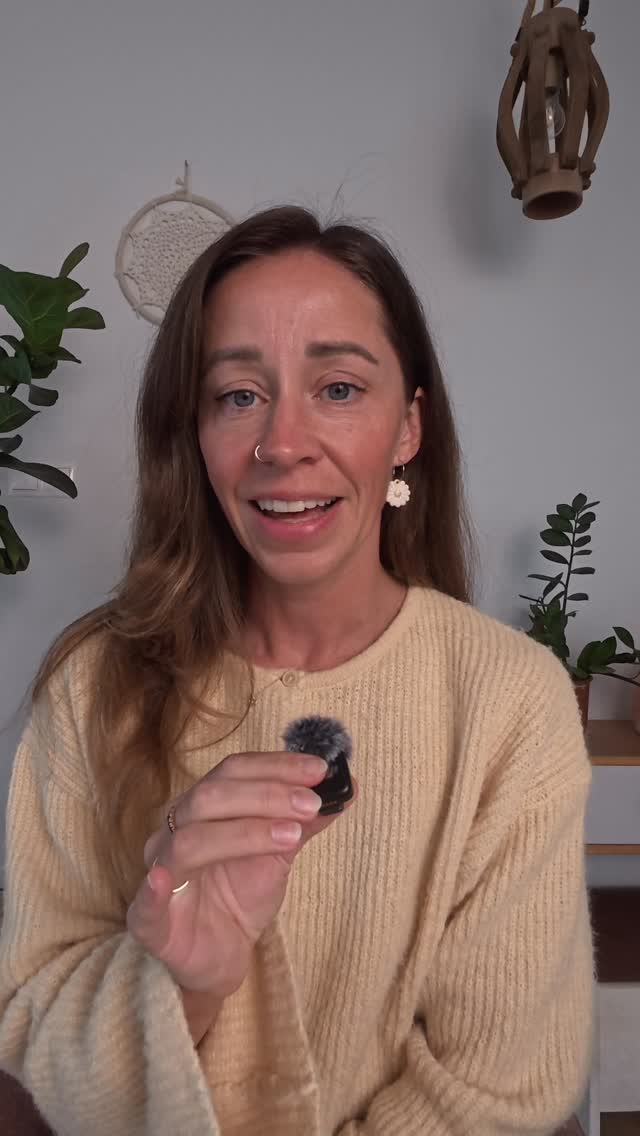 For my friends who do it all…
Maybe it’s running the household.
Maybe it’s the health of your relationship.
Maybe it’s a task at work.
Maybe it’s your manifestation!
Is there a belief operating that says: “if I don’t do it, it won’t get done”?
Let’s break it down!
Drop an emoji below if this sounds like you 👯♀️