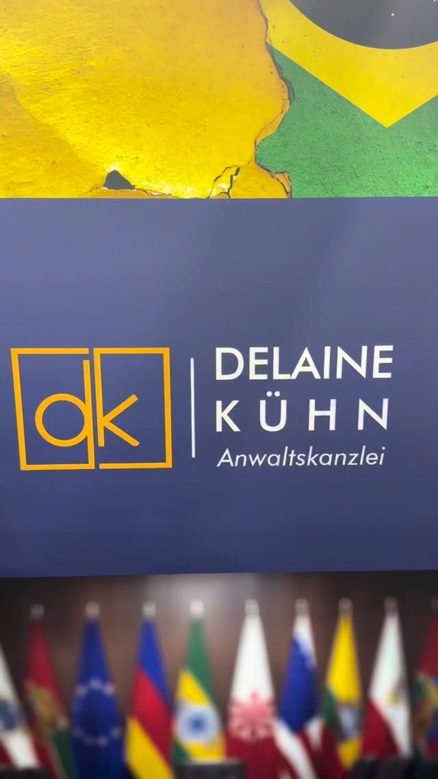 Quando mulheres se unem, histórias ganham voz.
E quando essas histórias são compartilhadas… elas transformam.
Estamos na Hannover Messe apresentando o lançamento da revista Realize Woman — um projeto que dá visibilidade a brasileiras empreendedoras na Europa.
Mais de 25 mulheres incríveis, com trajetórias que atravessam fronteiras e impactam diretamente a economia europeia.
E eu tenho a honra de fazer parte dessas histórias.
Ser uma das mulheres featured nessa revista é mais do que um reconhecimento.
É um compromisso com algo maior:
representar, inspirar e abrir caminhos para outras mulheres.
Conversamos com as idealizadoras sobre a emoção de trazer esse projeto para um palco global como a Hannover Messe — e ficou claro: isso é só o começo.
Se você estiver por aqui, venha nos visitar, conhecer essas mulheres de perto e fazer parte dessa missão de amplificar vozes femininas no mundo.
📲 WhatsApp: +49 160 4015838
📧 info@delainekuehn.com
🌐 www.delainekuehn.com
#RealizeWoman #MulheresEmpreendedoras
#BrasilAlemanha #HannoverMesse
#MulheresQueInspiram