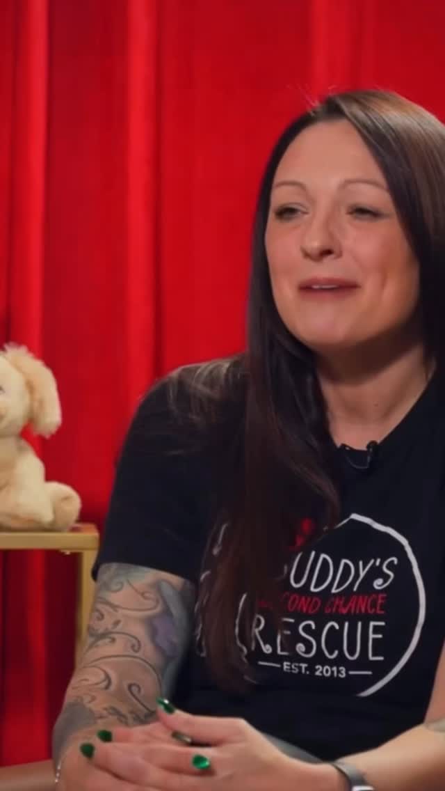 Still smiling thinking about my time on Buddy’s Off the Leash 😊❤️ @buddysrescue @heardofbuffalo
When Julie Starr @julesrescues asked what inspired Alford’s Angels…
It came down to two things:
✨ Wanting dogs to feel safe, loved, and cared for at the salon
✨ And my husband @deleonalford_ because none of this would be possible without him
This is bigger than grooming… it’s family, it’s purpose, it’s passion.
And I believe inspiration is one of the most powerful ways we can help others—so I’ll always share my story in hopes it helps someone else step into theirs 🐾✨ #buffalo #alfordsangels #doggrooming #dogs #inspiration