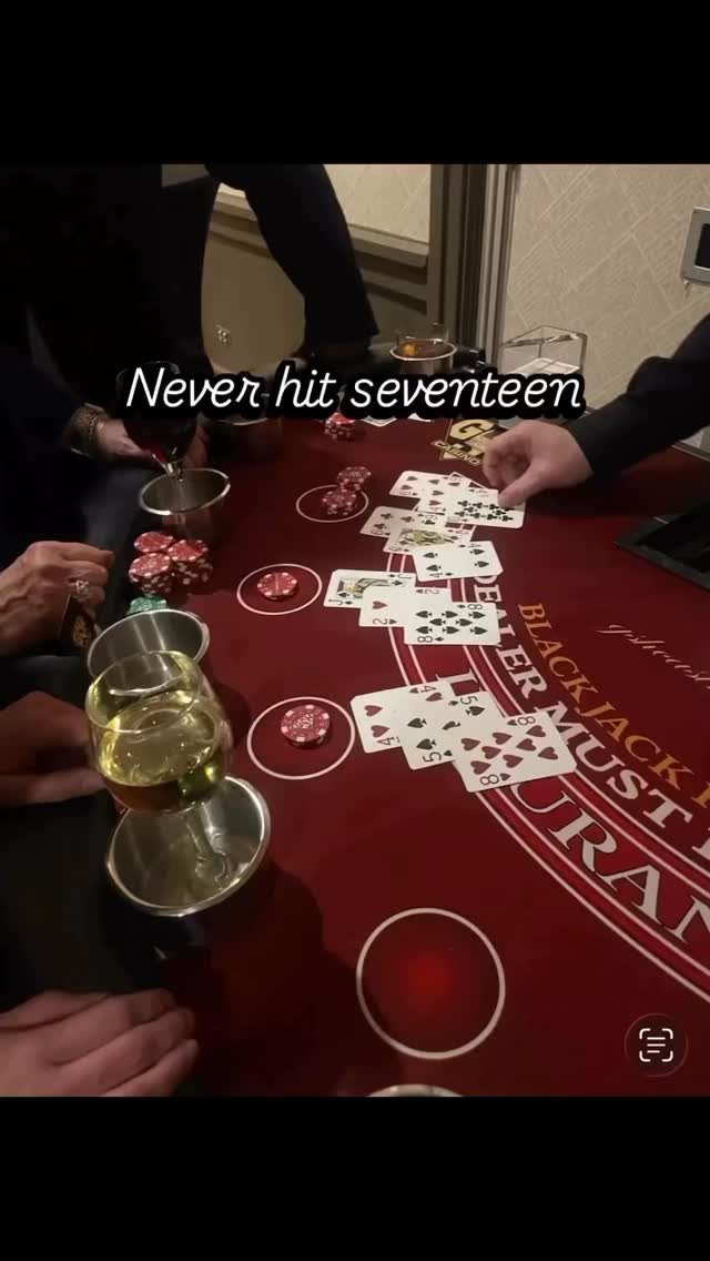 A casino night gala is completely different from a formal dinner. Conversation starts at the blackjack table, not at the dinner table. For me, it’s easier to meet more people. #casinonight #rtrpartner #gala