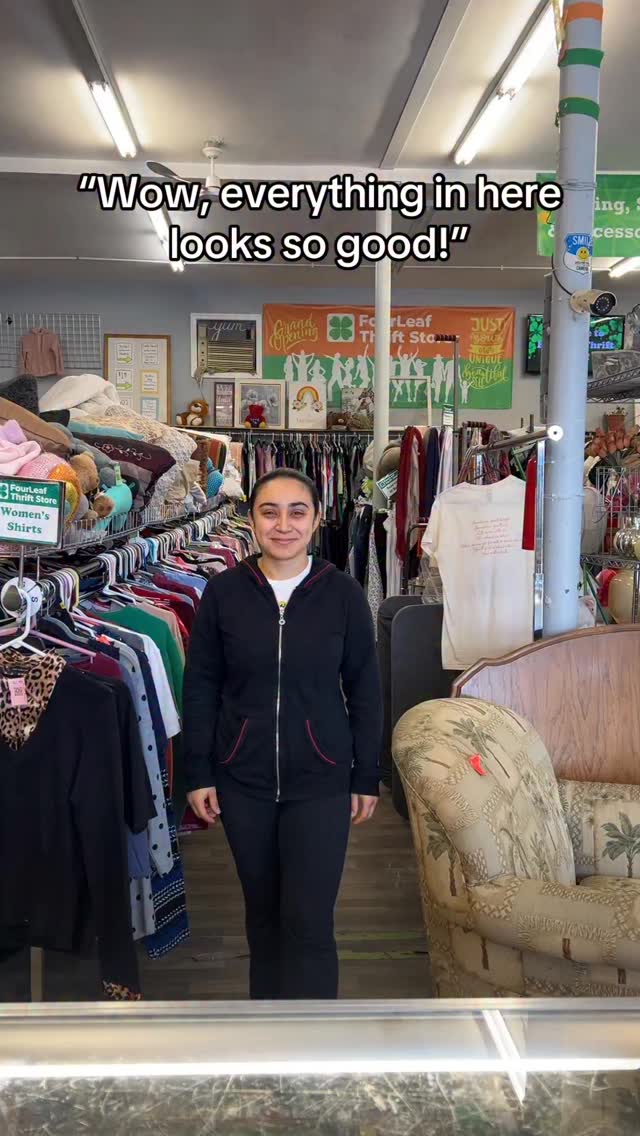 Come check out all the good looking stuff at Fourleaf Thrift Store at 1146 Sunrise Highway in Copiague NY!! #thriftfinds #thrifthaul #longislandthriftstore