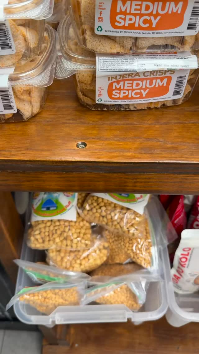 It's FRIDAYYYY!! Find our @tsionafoods at your favorite Ethiopian Market!
#injeracrisps #tsionafoodsproducts #tsionafoodscrisps #enebla #injera