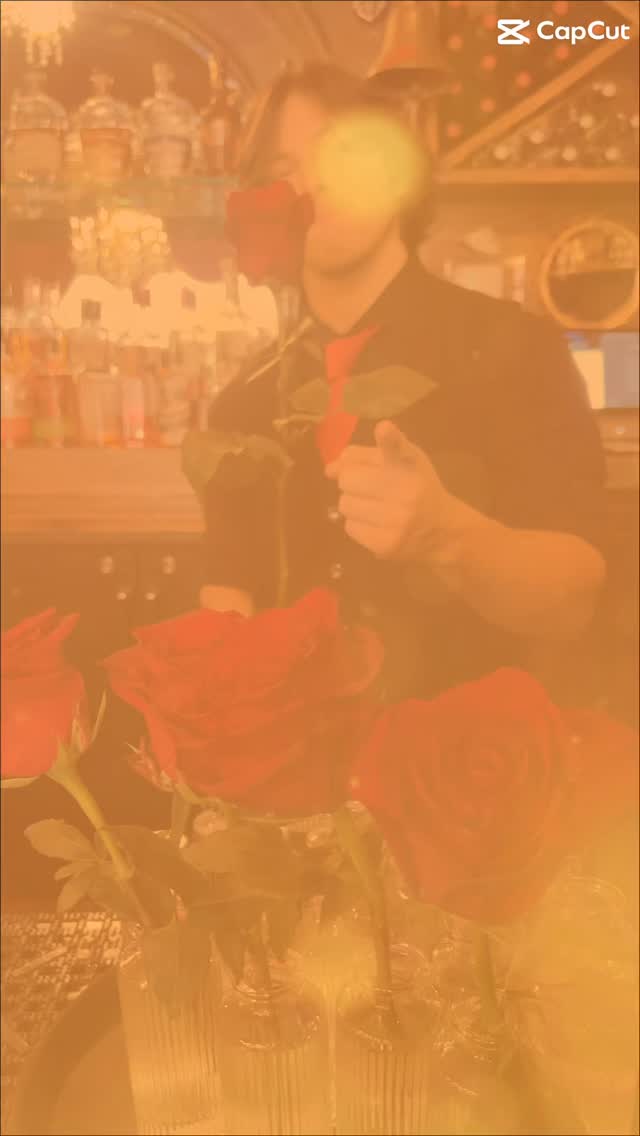 Riley is getting your table ready…will we see you tonight??
Let us help you curate the moments that matter most. 🌹
See you @ C. Knight’s Steakhouse... 🥂
@edhtowncenter
#CKnightsSteakhouse #EDHTownCenter #CelebrateLifesMoments