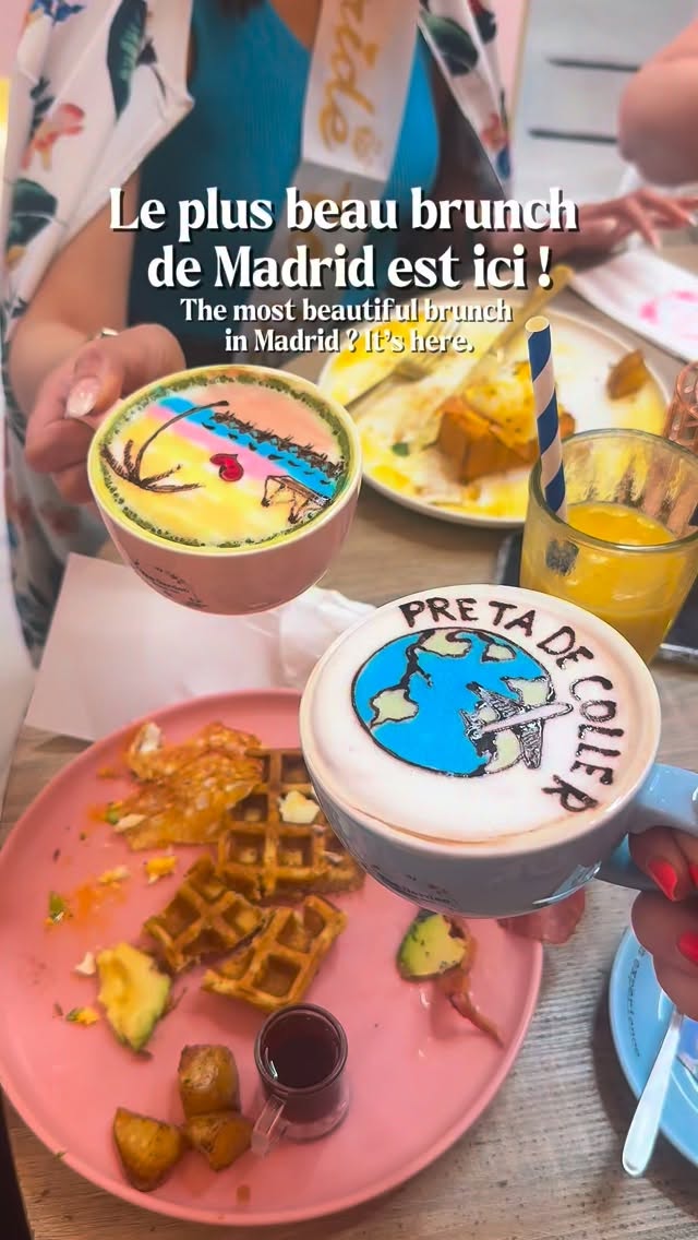 Ce brunch va te rendre complètement fou 🤯✨
On a trouvé un endroit à Madrid qui ressemble à un lieu féerique… ambiance magique, détails partout, et en plus… on a trop bien mangé, un vrai délice 😱🥰
Bienvenue à
📍The Garden Brunch, Madrid
On te conseille de tester les gaufres avocat/bacon, c’est une dinguerie 😋
Et surtout, pense à ajouter un cappuccino Kinder ou Nutella pour te laisser surprendre par leurs dessins, faits à la mains ! 🥰
💰 Coté prix ? Compte entre 15 et 25€ par personne pour un plat + boissons
Ce spot est à tester en famille ou entre amis de toutes urgence ! 🚨
_____
This brunch will blow your mind 🤯✨
We found a place in Madrid that looks like a real movie set… magical vibes, insane details everywhere, and on top of that… the food was absolutely delicious 😱🥰
Welcome to
📍 The Garden Brunch, Madrid
👉 You HAVE to try the avocado & bacon waffles… they’re insane 😋
👉 And don’t forget to order a Kinder or Nutella cappuccino… the handmade drawings on top are incredible 🥰
💰 Price-wise? Expect around €15 to €25 per person for a dish + drink
🚨 This spot is a MUST-TRY with friends or family
👉 Would you try this place? 👀
#madrid #brunch #travel #voyage #viral