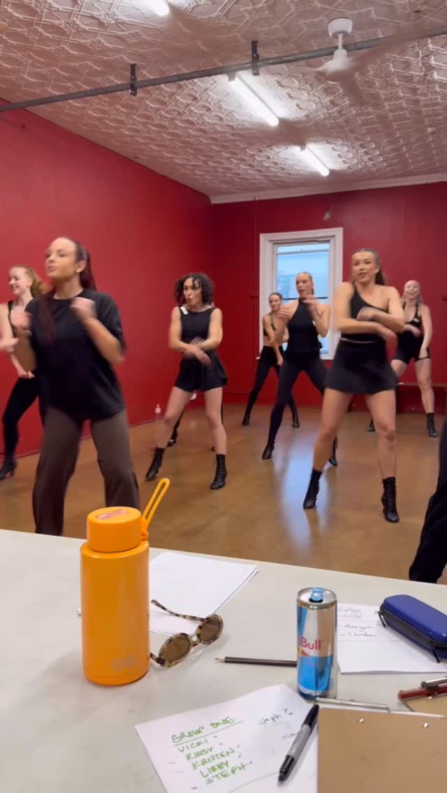 What a day! Auditioning some of Melbourne’s beautiful talent for the show — pure joy. ✨
There’s nothing like being in a room full of music, creativity, and people coming together to create something special.
#ANightWithTina #MelbournePerformers #DanceAuditions #CreativeLife #Showtime