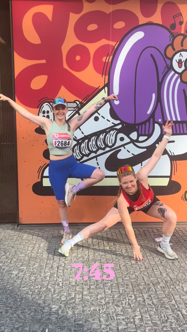 Jak už jsme řekly, 35+35=42,2 a tak to je ⚡️
#praguemarathon #marathon #runczech