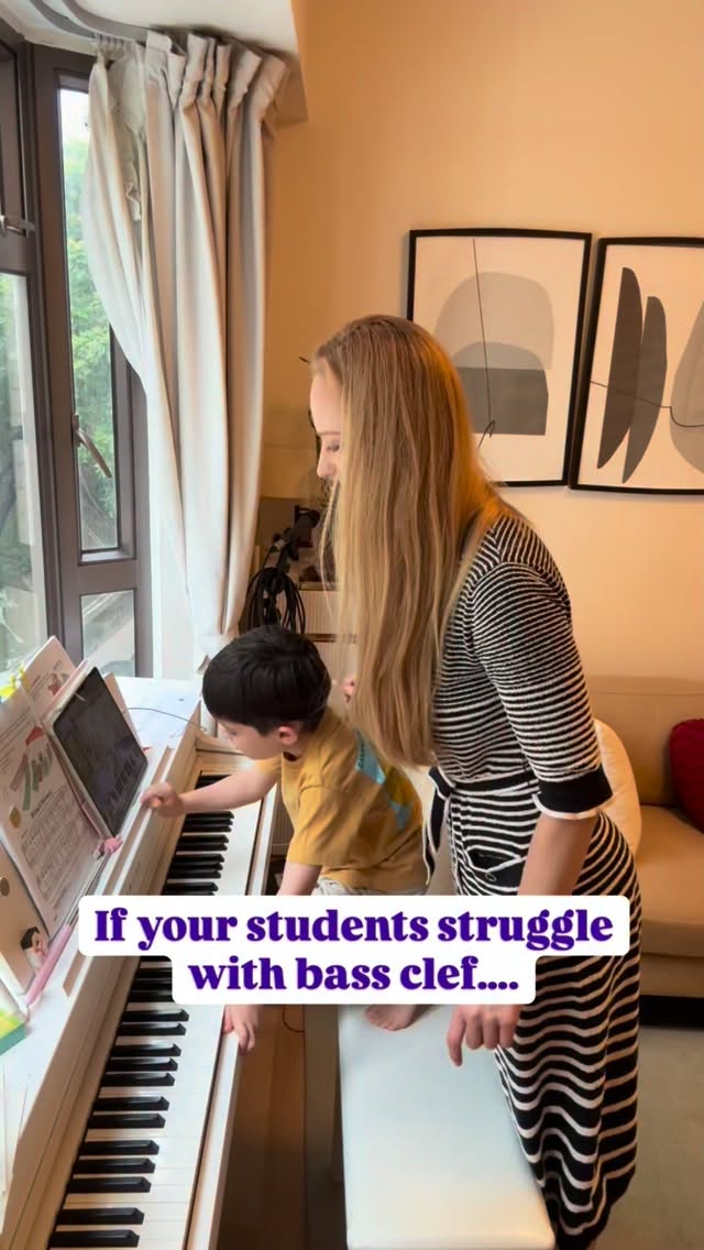 Bass clef is one of the hardest things for beginners to retain
A quick review helps—but they need repetition for it to stick
This is how I support that process between lessons.
Harmonyland: Notation Quest
Available on the App Store
#pianoteacher #pianolessons #musiceducation #musicteachersofinstagram #musicteacherlife