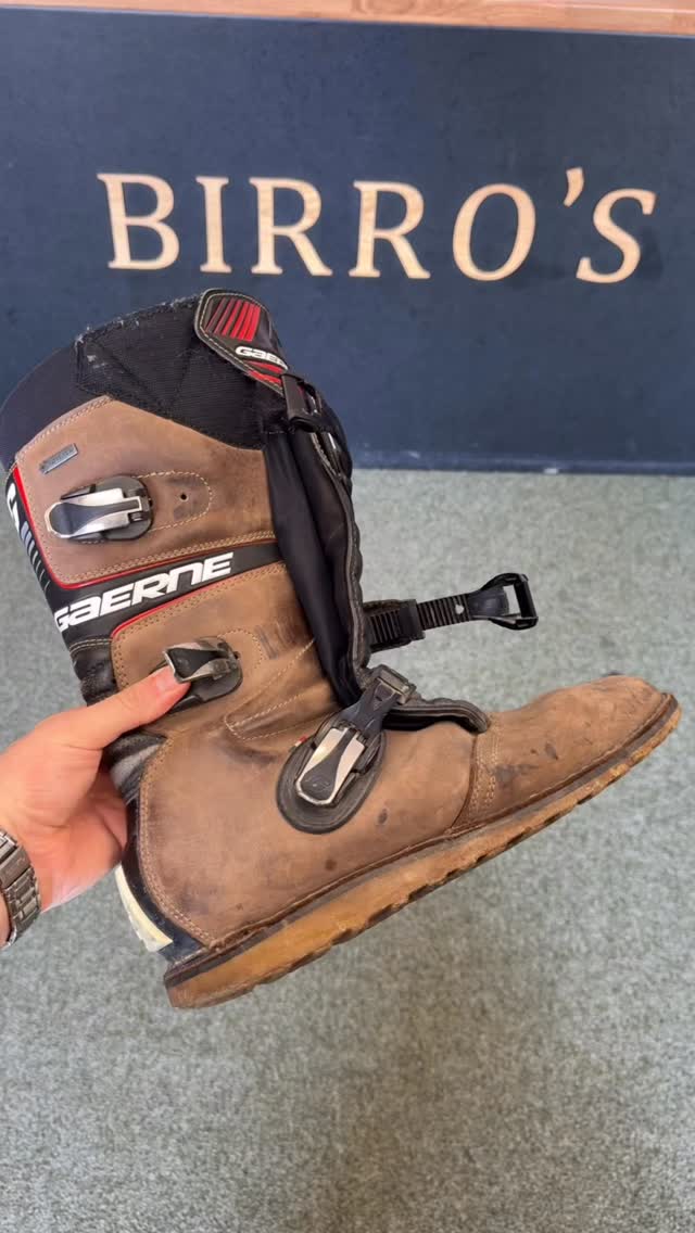 #gaerneboots resoling
#shoerepair #colne #cometocolne #lancashire