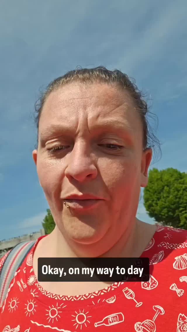 Day 2 of the #SwiMollathon
I'm now 9% of the way there, maybe I'll be able to do this...
Swim cap didn't go well guys, I was creased up at what I looked like with it on... maybe I'll try to get a pic
#LifestyleChange
#Swimming
#NaturalWeightLoss