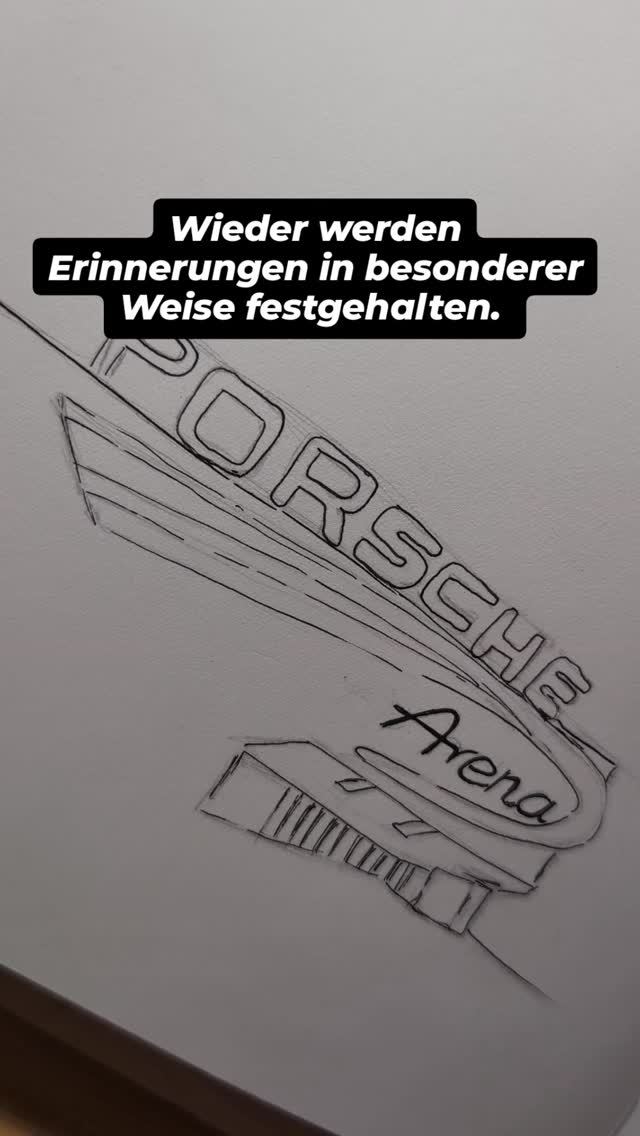 Ich liebe es tolle Erlebnisse in einem extra dafür vorgesehenen Skizzenbuch festzuhalten. So kann ich beim Malprozess nochmal alles Revue passieren lassen und schenke der Erinnerung nochmals eine besondere Gewichtung.
Ergänzt wird das ganze mit Kleinigkeiten wie z.B die Eintrittskarten etc
#sketchbook #inkdrawing #sketchbookart #aquarell #myownartology