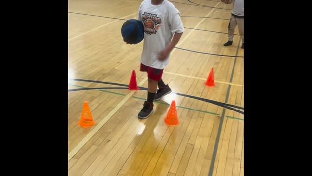 Can you believe these kids
Yes! I believe them wholeheartedly.
As a Youth Coach, that is our job. To make that which seems difficult possible/achievable. Learn to not be reactionary but be patient and praise their efforts even as they make mistakes. This will instill confidence and in no time you will see improvements.
~ Coach Madar
#progress #coach #inspire #hoops patienceiskey🔑