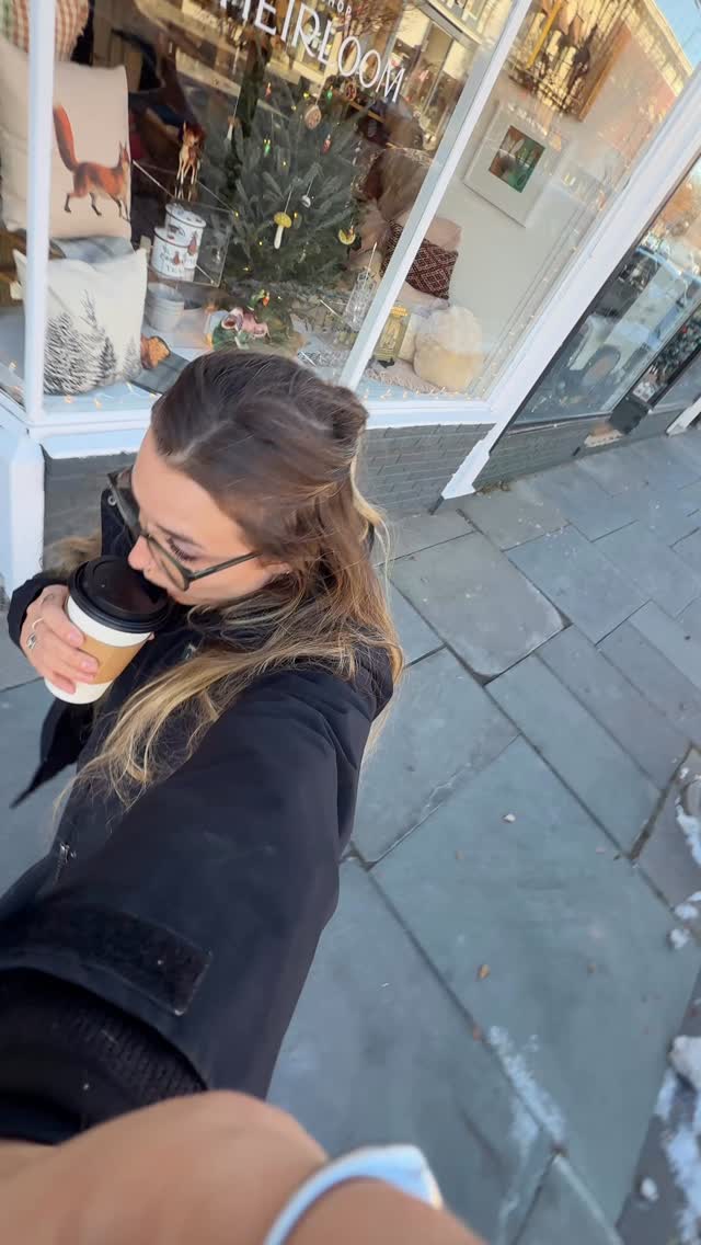 A little day in the life as a marketing studio owner in The Hudson Valley 🌲
(Yes, I filmed this when there was still snow on the ground, but let’s just ignore that lol)
This day was less of a “fun” run around with clients, shooting content, and having meetings kind of a day and more of an answering 100 emails, editing content, updating calendars, and admin work, strategy, and somehow having 37 tabs open at all times.
Trying to be more intentional about sharing the behind the scenes of Unless Media this year, someone keep me accountable. 🫶
#hudsonvalleybusiness #hudsonvalleyny #catskillsmountains #creativemarketingstudio #marketinglife