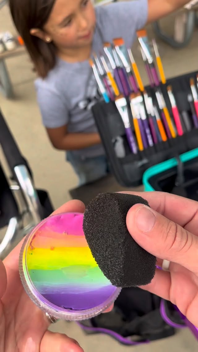 Paint with me on the job 💕 this is a butterfly rainbow combination design for the birthday girl. #girlfacepainting