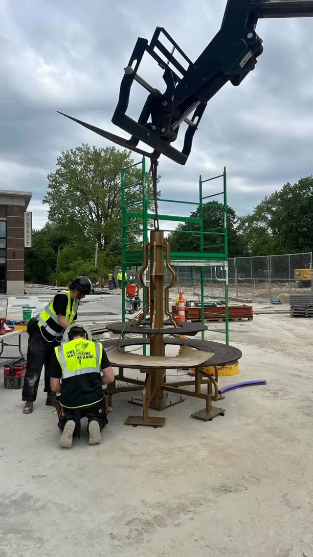 #Installday #publicart #readinglight