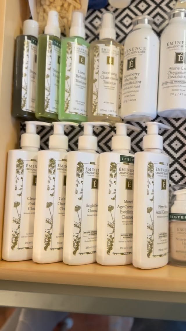 We are placing an @eminenceorganics order tomorrow DM us or call 604-826-4066 if you need restocking on any of your favourites!
#mackienaturals #eminenceorganicskincare #spa #missionbc #favouriteskincare