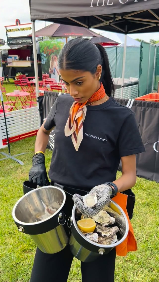 WIN FREE VIP TICKETS for you and your friend to @pubinthepark in Marlow this weekend 🎟️🥂🦪
Come and find The @oystersociety serving beautifully dressed oysters all weekend long ✨
To enter:
🦪 Comment below: “How do you dress your oyster?”
👯 Tag the friend you would bring with you
Lemon? Green Tabasco? Shallot vinegar? Gin? Or something unexpected… 👀
See you in Marlow this weekend 🧡
#oysters #foodfestival #summer #uk #fyp