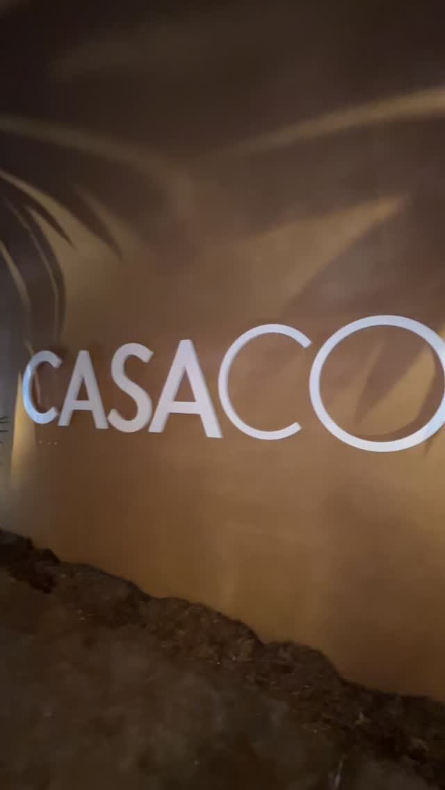 El primer día de Casacor siempre es difícil y, por eso, esto es solo un pequeño avance de lo que vi ayer en la inauguración. Pronto más visitas y más detalles… las horas, como siempre, se quedaron cortas.
@casacorperu
@conchuelaperu
@casarossello