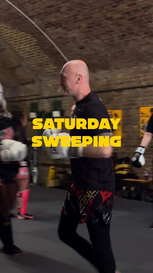 Last Saturday at Legacy 🙌
We had @gska10 down at the gym to teach everything clinch 💪
Every Saturday we have kickboxing classes at 12 & 1, if you’d like to join then click the link in bio and get your class for free 👀
#hoxton #martialarts #muaythai #london #kickboxing