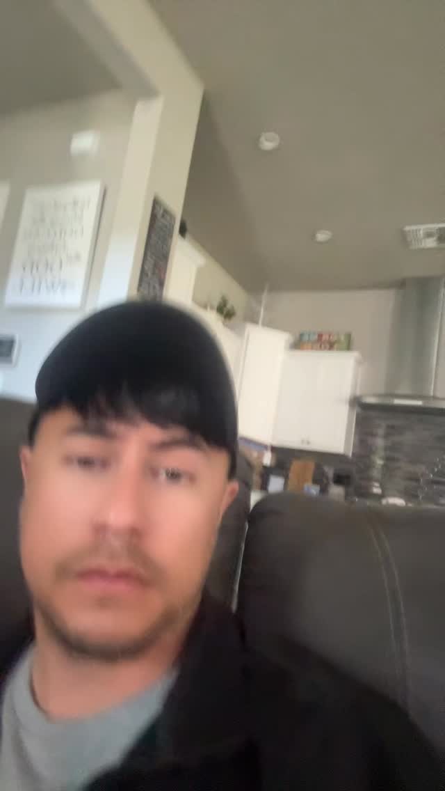 Don’t usually bring my TikTok’s over to the gram but this song kinda slaps. #TaskAvoiding #lipsync #tiktok #almostfriday