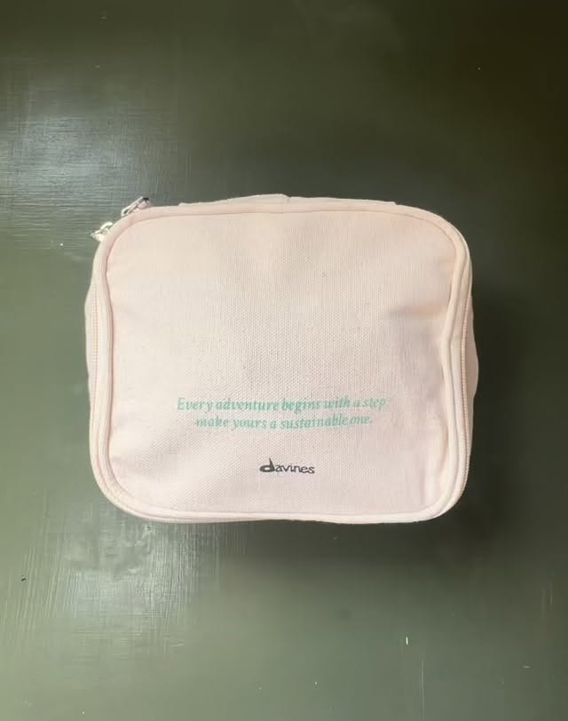 Davines Hallelujah ๐๐ผโค๏ธ
Receive a free Travel Beauty Bag when you purchase an Oi Shampoo and Conditioner with an Oi Oil or All In One Milk โจ
#davinesofficial