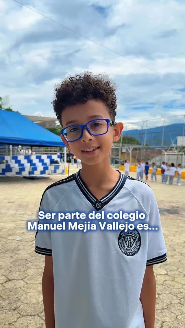 Crecer, aprender y disfrutar el camino.
Eso es ser parte del Manuel Mejía Vallejo.💙
Formamos más que estudiantes, acompañamos procesos que dejan huella.
Agenda tu visita y conócenos.