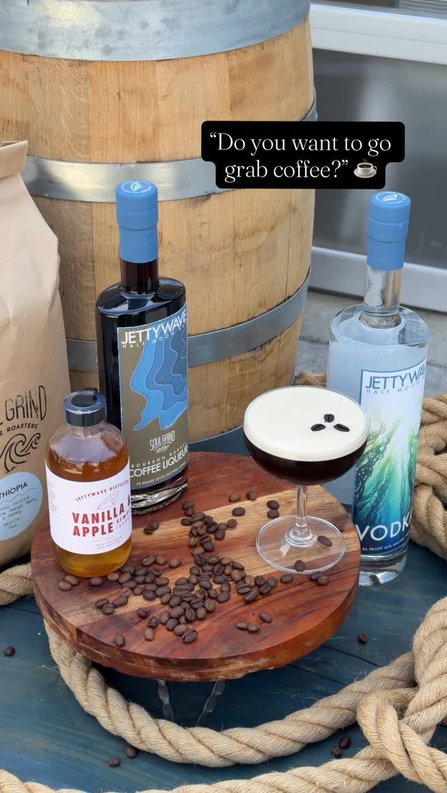 You deserve to take a break and go get a coffee…tini ☕️🍸
@soulgrindcoffee
Join us at Jettywave starting Friday 12pm-8pm!