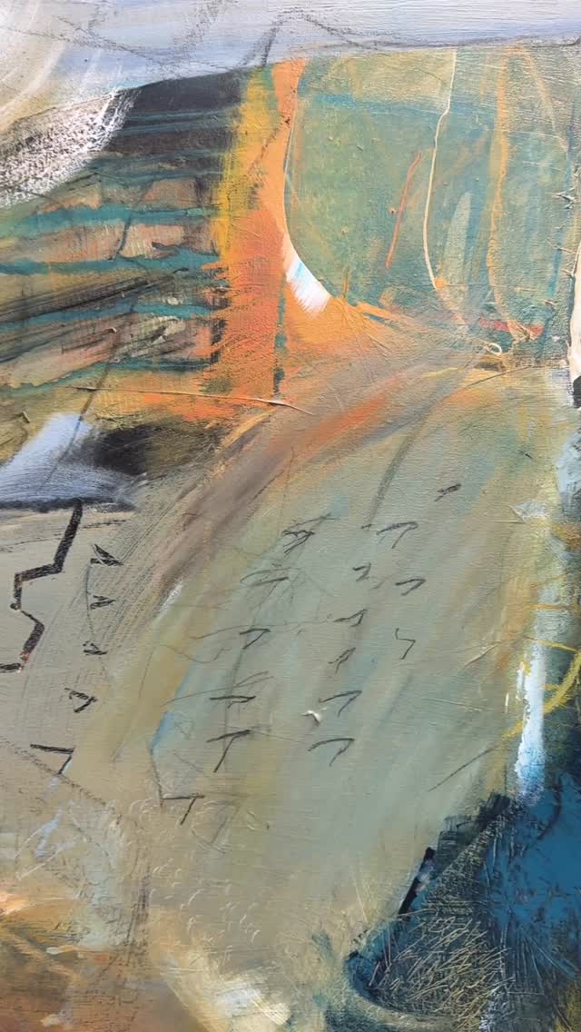 āHidden away on the hillā, 60 x 60cm, acrylic and mixed media on canvas. Part of my PORTALS solo exhibition which concludes this Saturday 16 May. @thevannergallery A contemporary art gallery based in Salisbury.. The exhibition features 32 abstract landscape paintings. The gallery is open Tuesday to. Saturday 10 -5pm
Thank you to everyone who has visited the exhibition so far and for your feedback. Itās been wonderful to meet many of you in person and Iāll be back in the gallery on the final day, Saturday 16th between 12.30 and 2.30pm. So please come and view this body of work for one last time and say hello šāāļø
#davidmankin #davidmankinart #abstractlandscape #contemporarypainting #contemporaryart
