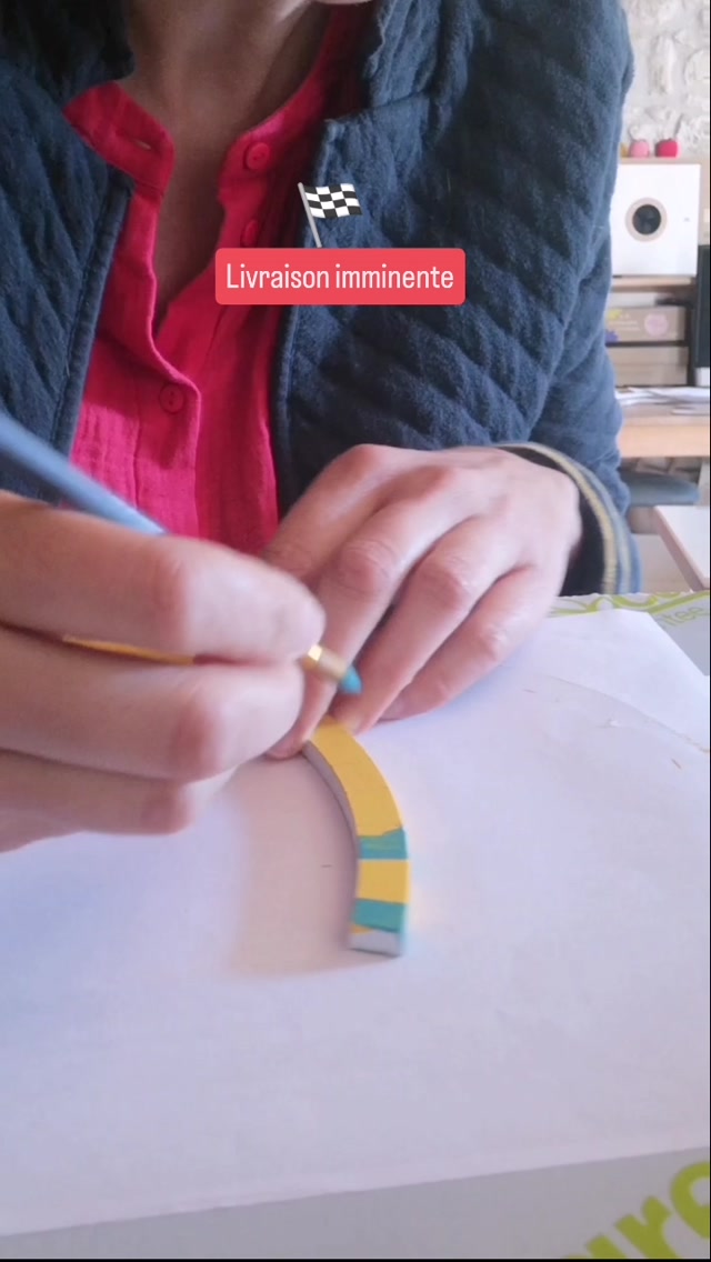 La Fabrique Toi-Même sur les starting-blocks pour aller manger des rillettes au bruit des moteurs 🏁
A suivre...