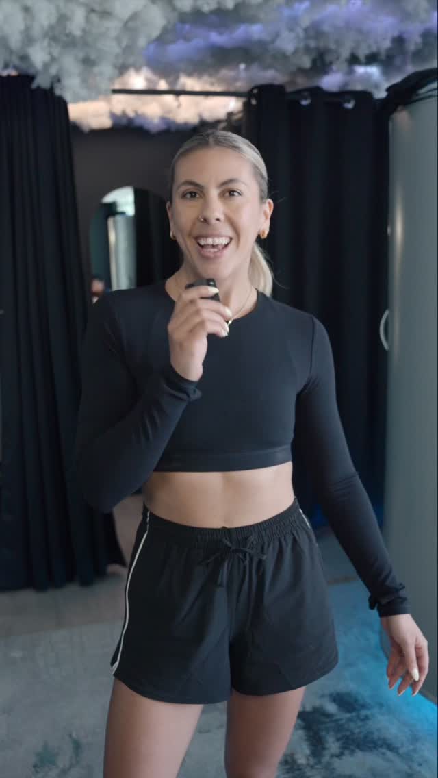 Shoutout to our athlete @angelicaa.kelly who is competing in her first @hyroxmx event today!
She used cryotherapy once a week for a month leading up to her race 🧊
Listen to her final check in earlier this week before she left to Mexico to hear about her training and mindset as she approached the race 👌
#coldtherapy #yaletown #hyroxtraining #healthandwellness #yvrfitness